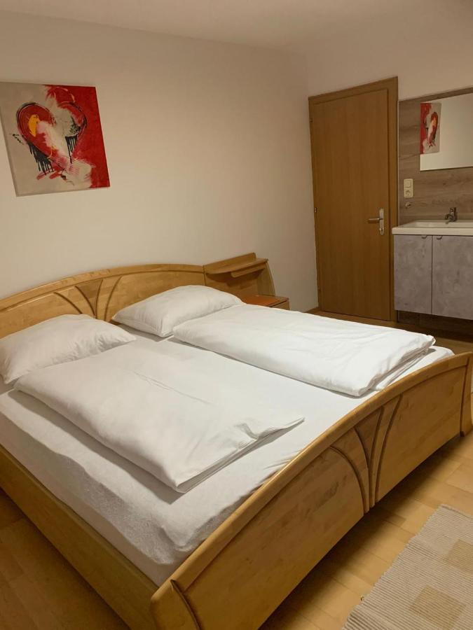 Haus Angelika Apartment Innerbraz Bagian luar foto