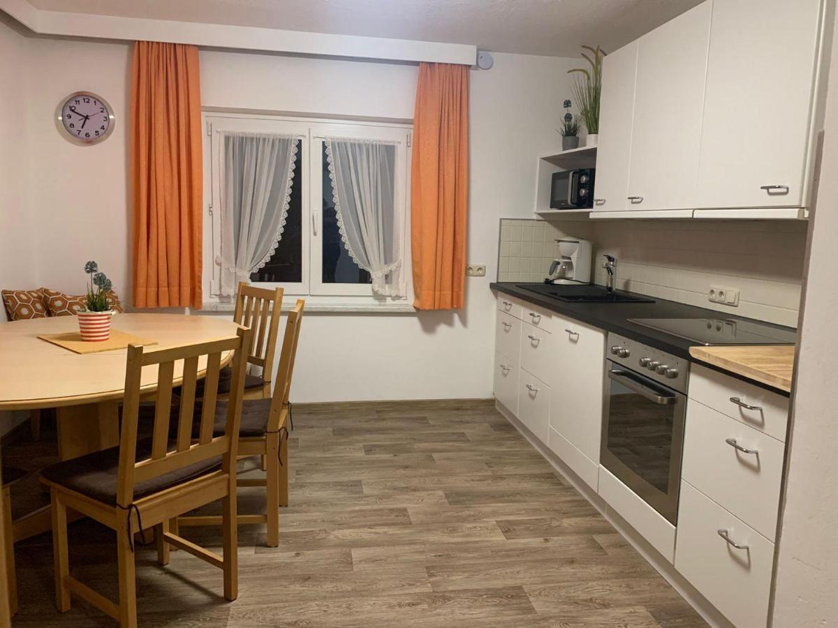 Haus Angelika Apartment Innerbraz Bagian luar foto